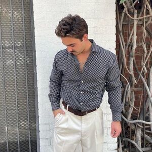 Perry Ellis Classic black and white button-up shirt with a preppy vibe sz L